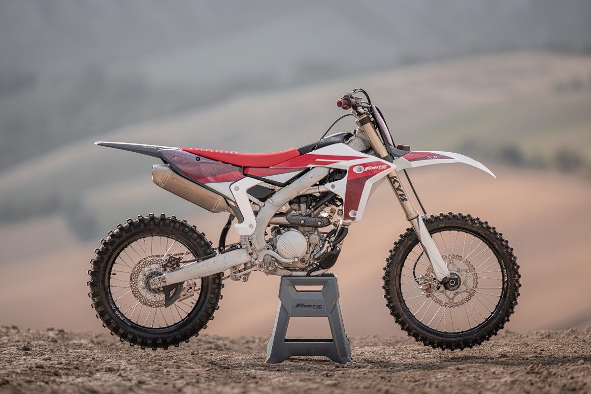 Presentata la nuova gamma Fantic cross ed enduro 2023