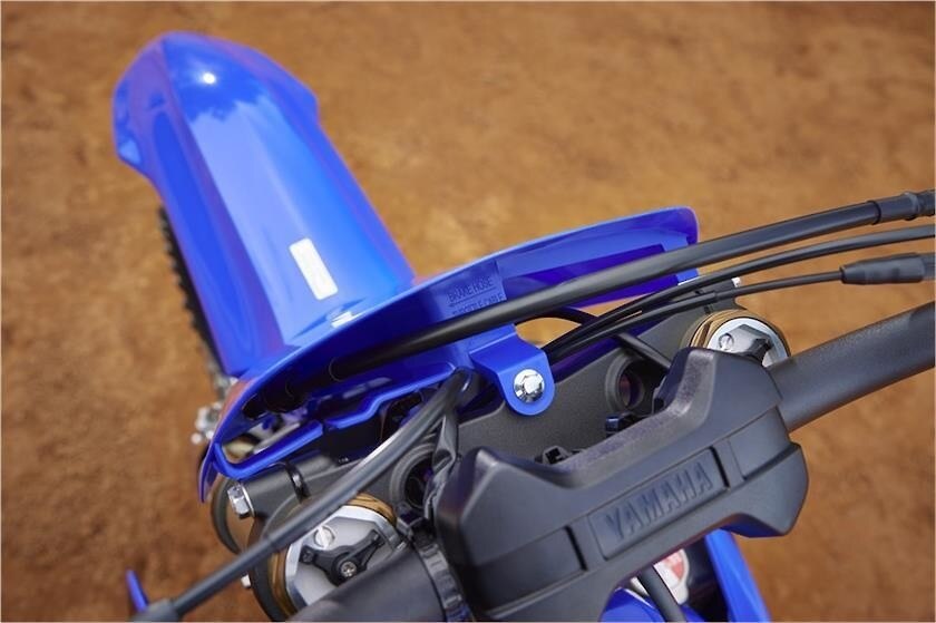 Yamaha YZF450F 2023: più leggera, più snella e più potente