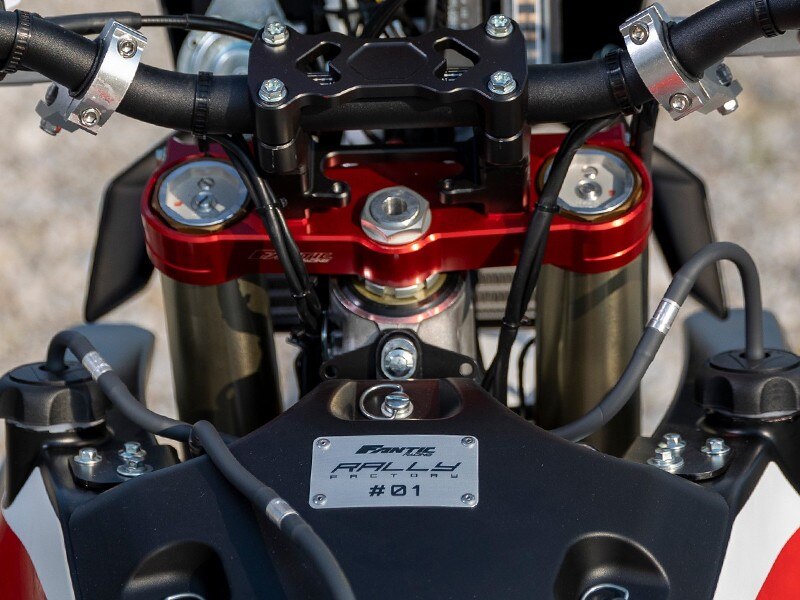 Fantic XEF Rally e Rally Factory: race instinct