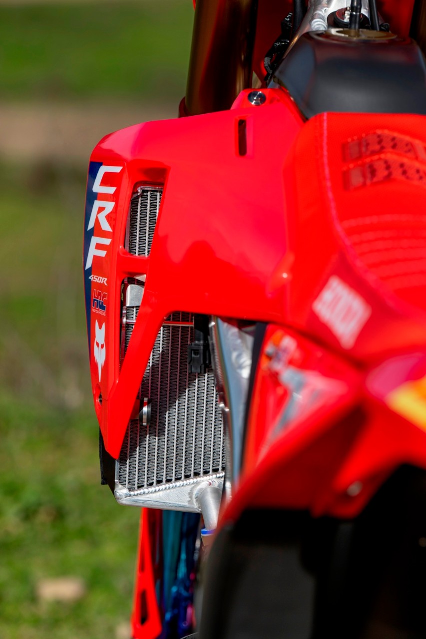 Team HRC Honda CRF450R 2024, ma è già 2025....