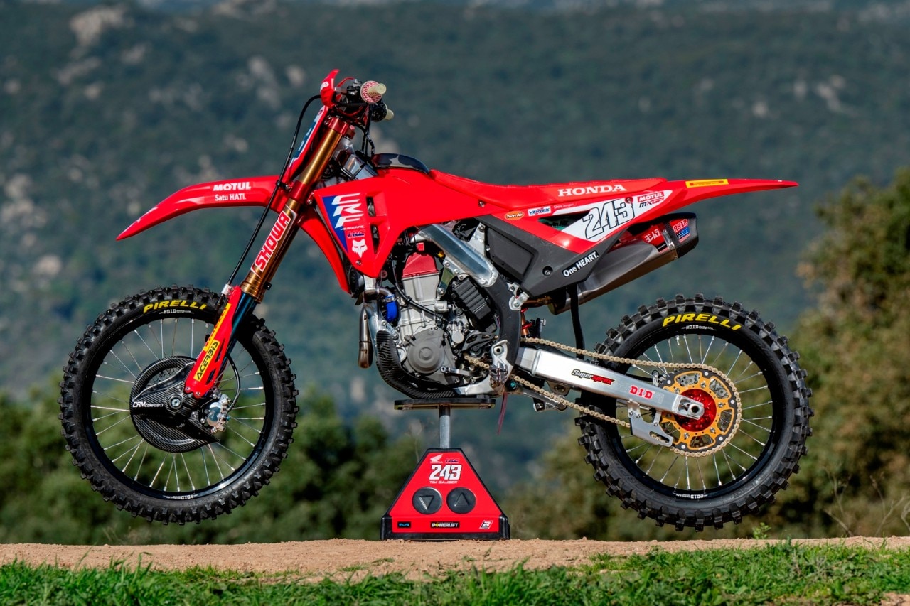 Team HRC Honda CRF450R 2024, ma è già 2025....