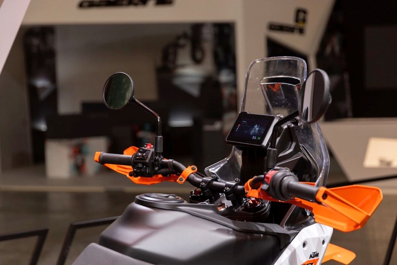 KTM 390 Adventure R 2025: l’adventouring accessibile