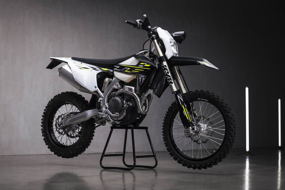 Triumph presenta le enduro TF 250-E e TF 450-E