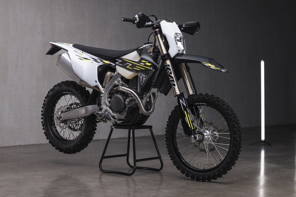 Triumph presenta le enduro TF 250-E e TF 450-E