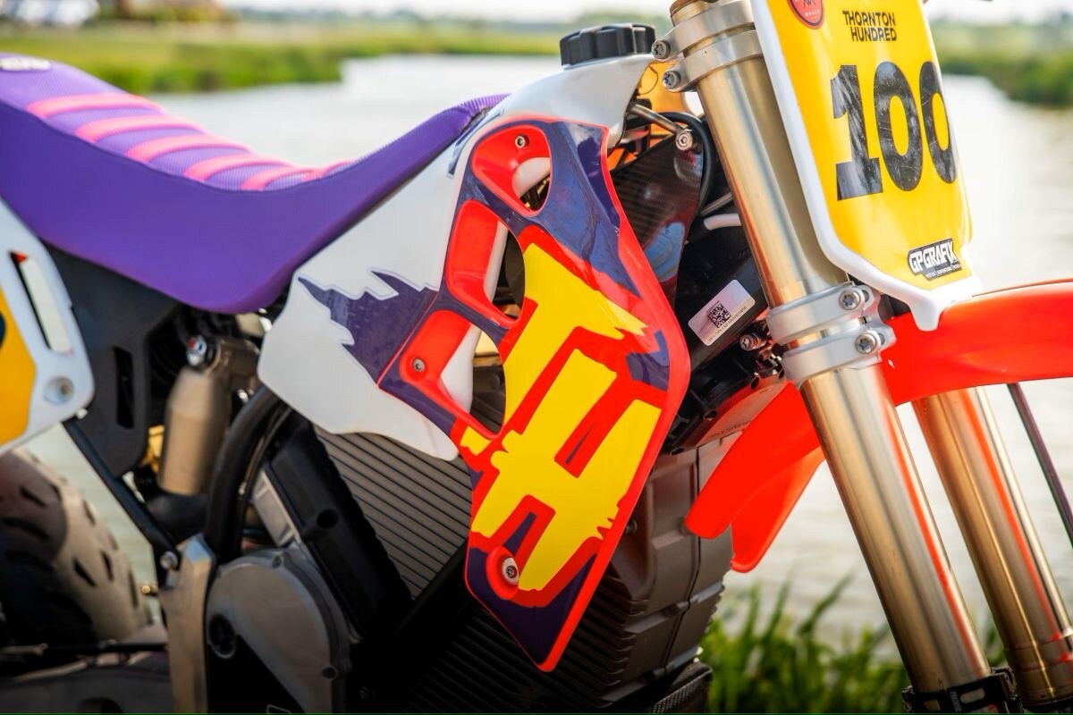 Stark Varg Alpha “CR500”, elettrica e nostalgica