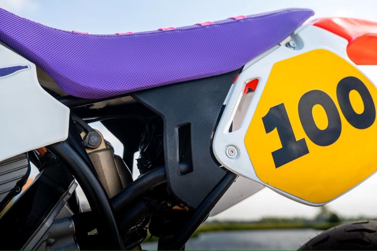 Stark Varg Alpha “CR500”, elettrica e nostalgica