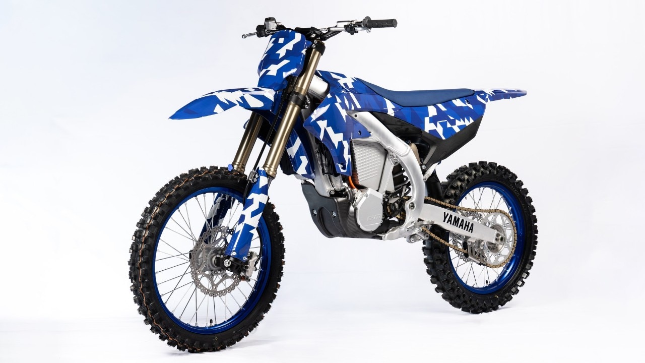 Yamaha ed  Electric Motion presentano il Concept YE-01 Racing