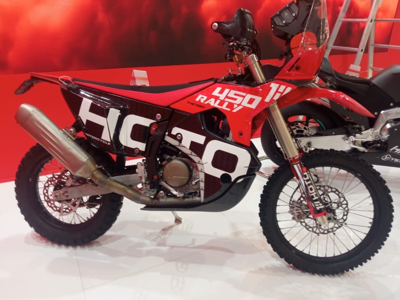 EICMA 2025: l’invasione delle cross cinesi (GALLERY)