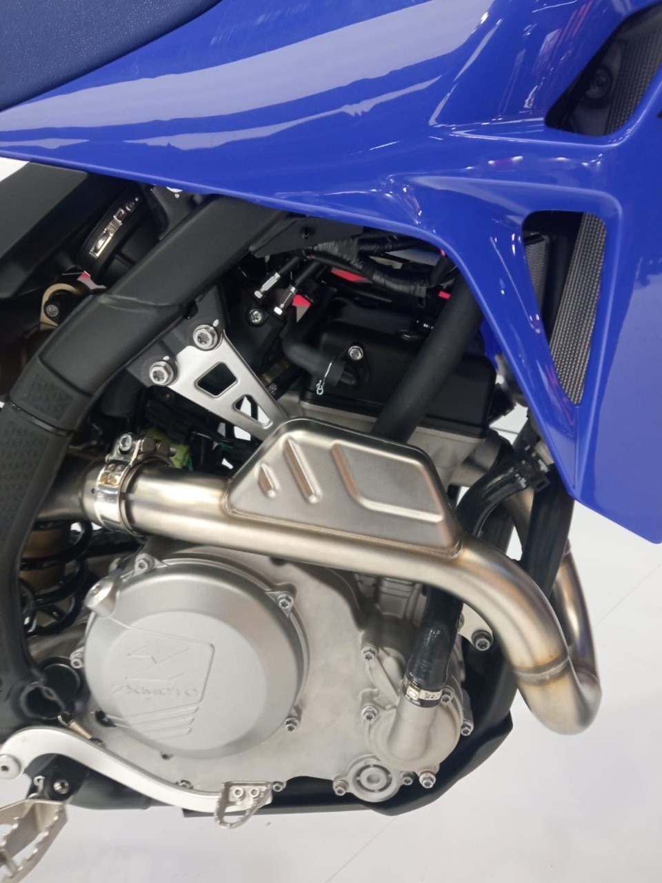 EICMA 2025: l’invasione delle cross cinesi (GALLERY)