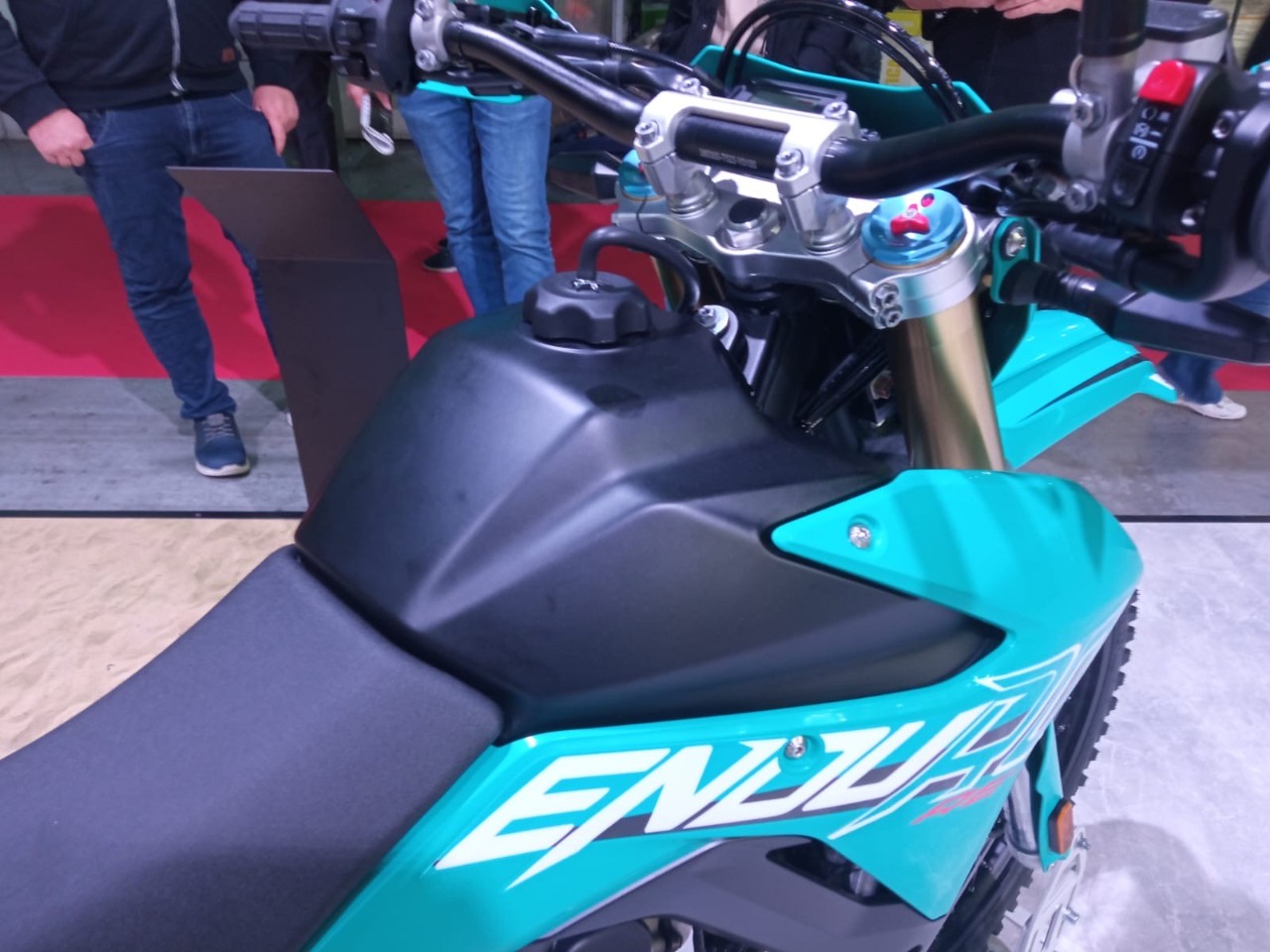 EICMA 2025: l’invasione delle cross cinesi (GALLERY)