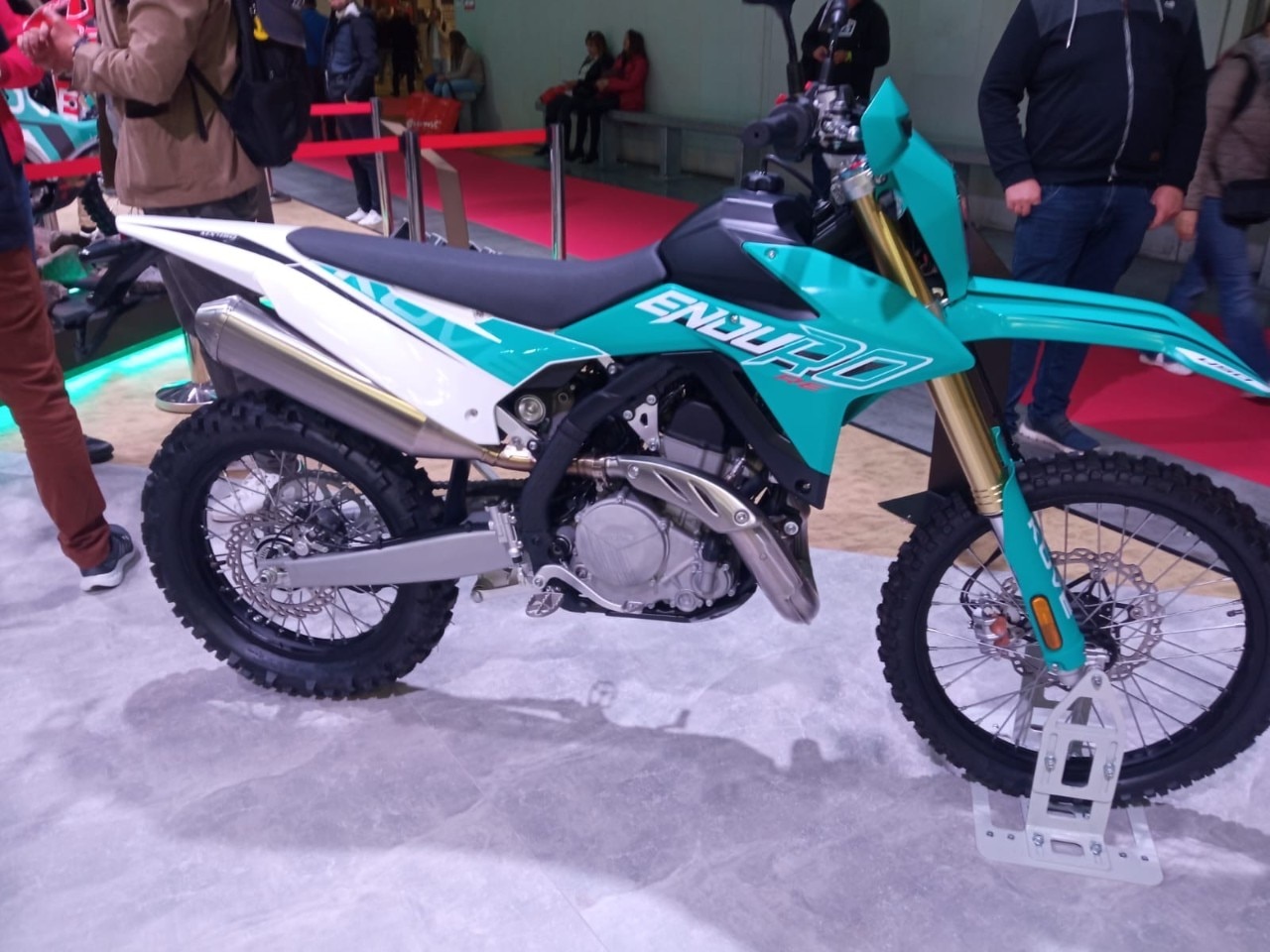 EICMA 2025: l’invasione delle cross cinesi (GALLERY)