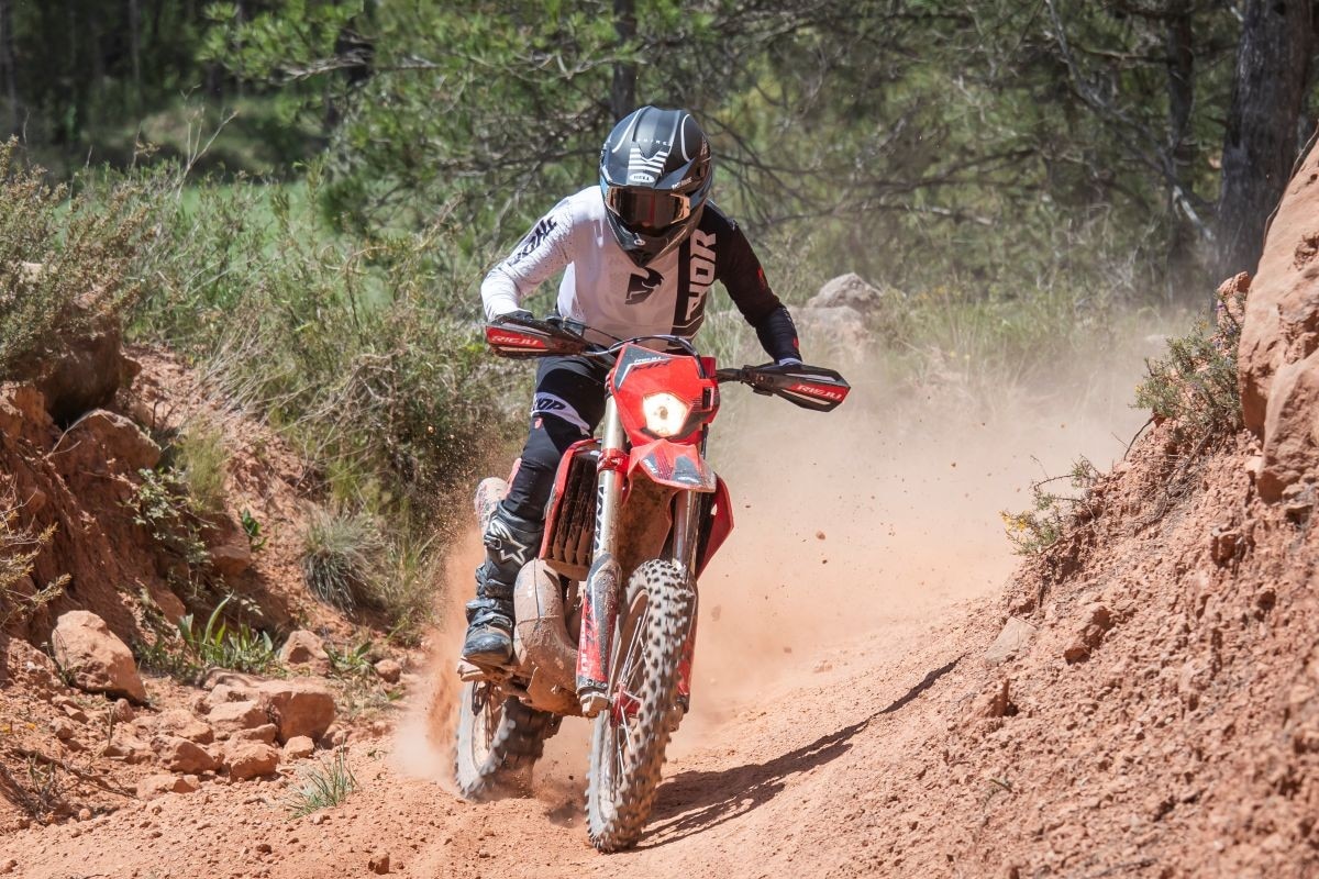 Prova Rieju MR300i Racing e Pro MY2026