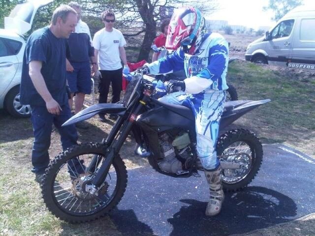 BMW – Husqvarna 450. Salminen prova la versione enduro - Photogallery