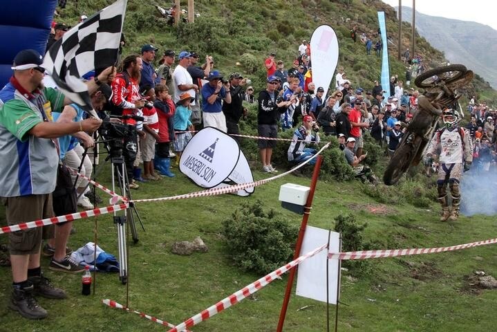 Roof of Africa 2010. Tripletta di Chris Birch