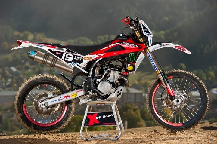 Test Husqvarna TE 250 Juha Salminen. Ufficiale semplice