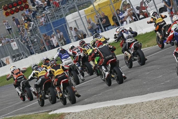 Husqvarna / Dunlop / Yamaha SM Cup 2012. Photogallery Castelletto di Branduzzo