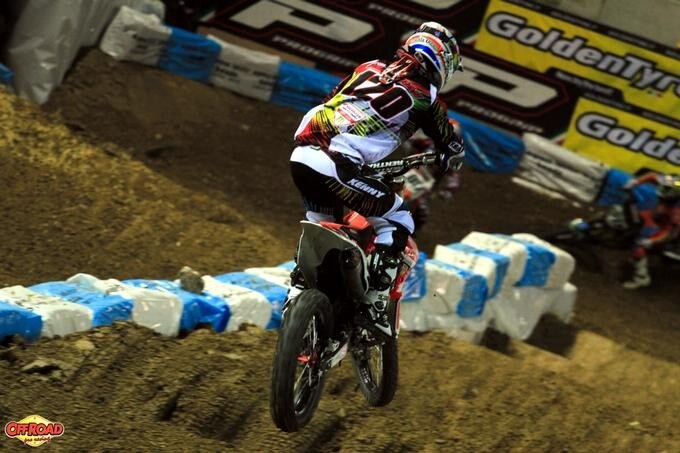 UEM SX Series 2012. Cedric Soubeyras domina a Marsiglia