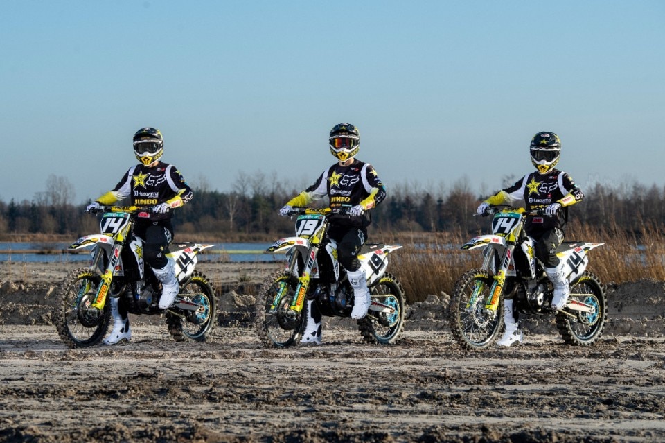 Shooting ufficiale del Team Rockstar Energy Husqvarna Factory Racing MX2 2020 Shooting ufficiale del Team Rockstar Energy Husqvarna Factory Racing MX2 2020
