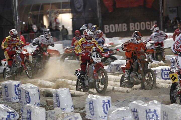 Enduro all'EICMA di Milano. Vince l'uomo dell'Erzberg