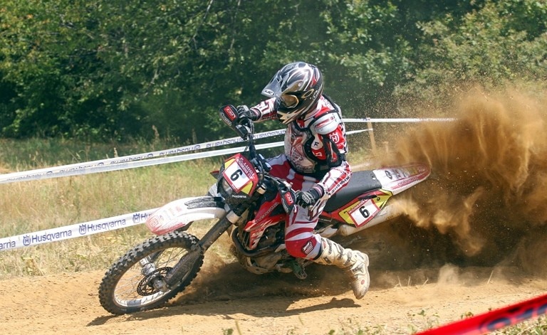 Husqvarna Enduro Cup. Ancora Serafini davanti a tutti