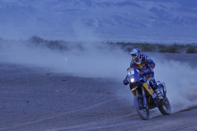 Dakar 2009 - tredicesima tappa.  Ancora una vittoria per Despres. Coma controlla e vede la meta