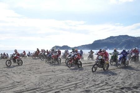 Cross Country Sicilia. Vittoria per Giacomo Redondi con l'Husqvarna