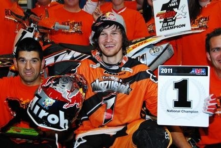 AMA EnduroCross Championship. Blasuziak fa il tris