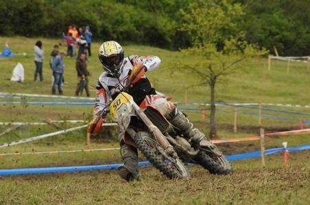 Trofeo KTM Enduro. A Firenzuola gara bagnata ... e fortunata!