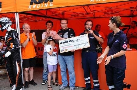 Trofeo KTM Enduro. A Viano (RE) vince la solidarietà