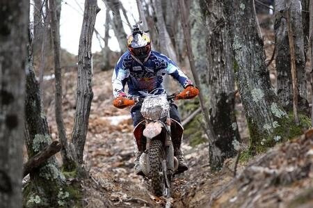 Tough Ones Little Brother. Jonny Walker si allena vincendo