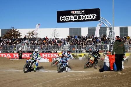 EICMA Motolive 2015. Cecchini–Montalbini–Guarneri vincono la Charity Race
