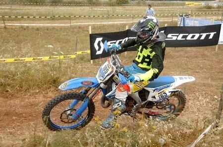 Italiano Minienduro 2017. Michele Gaballo trionfa tra la polvere