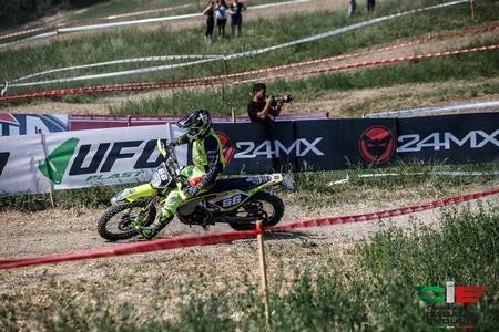 Assoluti dItalia Enduro 2018 - Bettola. Che lotta tra Alex Salvini e Steve Holcombe!