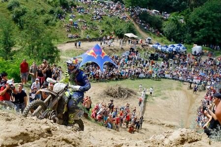 RedBull Romaniacs 2018. Wade Young beffa tutti