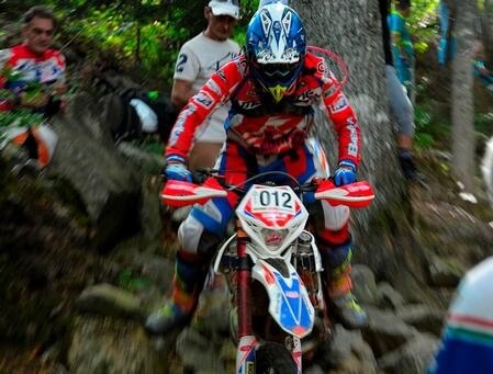 Trofeo Metzeler Extreme Enduro. Gianluca Martini e la sua Beta conquistano il Black Hole