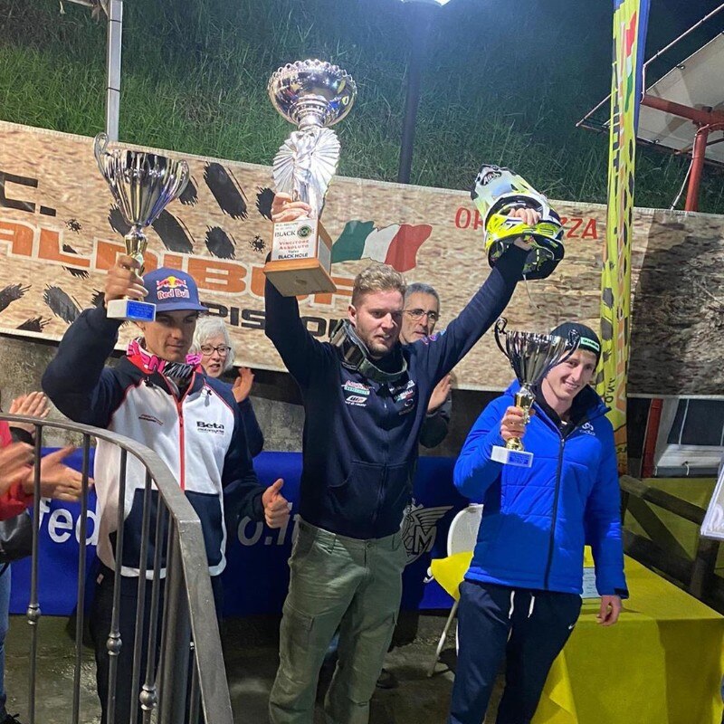 Diego Nicoletti vince la Winter Black Hole Diego Nicoletti vince la Winter Black Hole