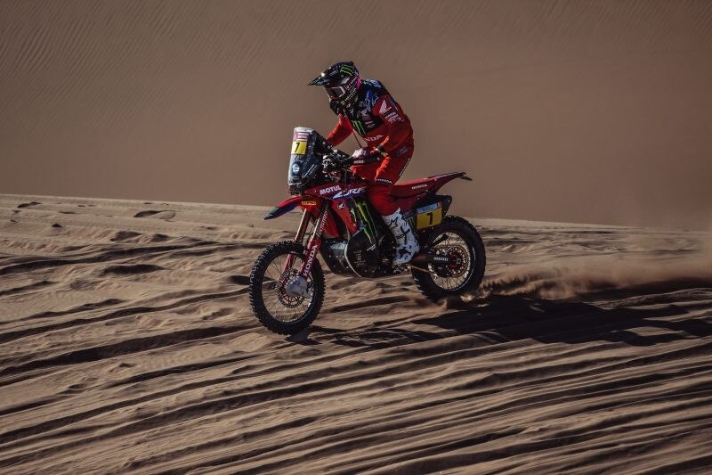 Dakar 2022 Stage 1, il primo acuto è di Daniel Sanders