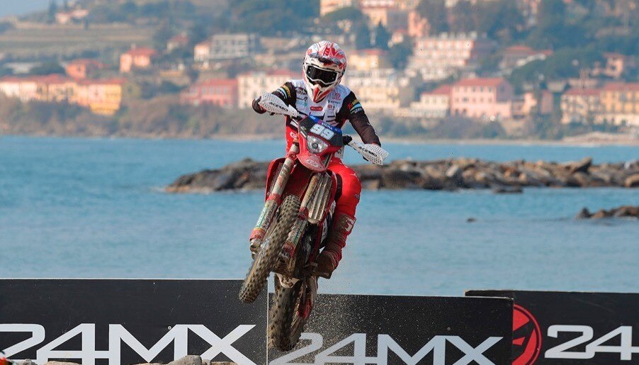 Italiano Enduro 2022: Andrea Verona si aggiudica la prima giornata ad Arma di Taggia