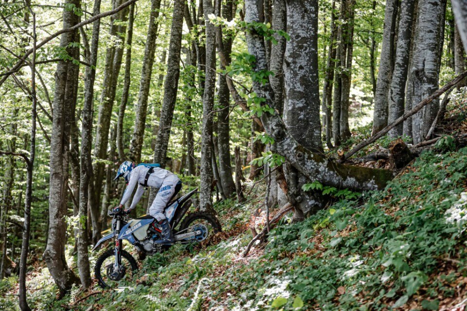 Manuel Lettenbichler vince l’Xross Hard Enduro Rally in Serbia - VIDEO
