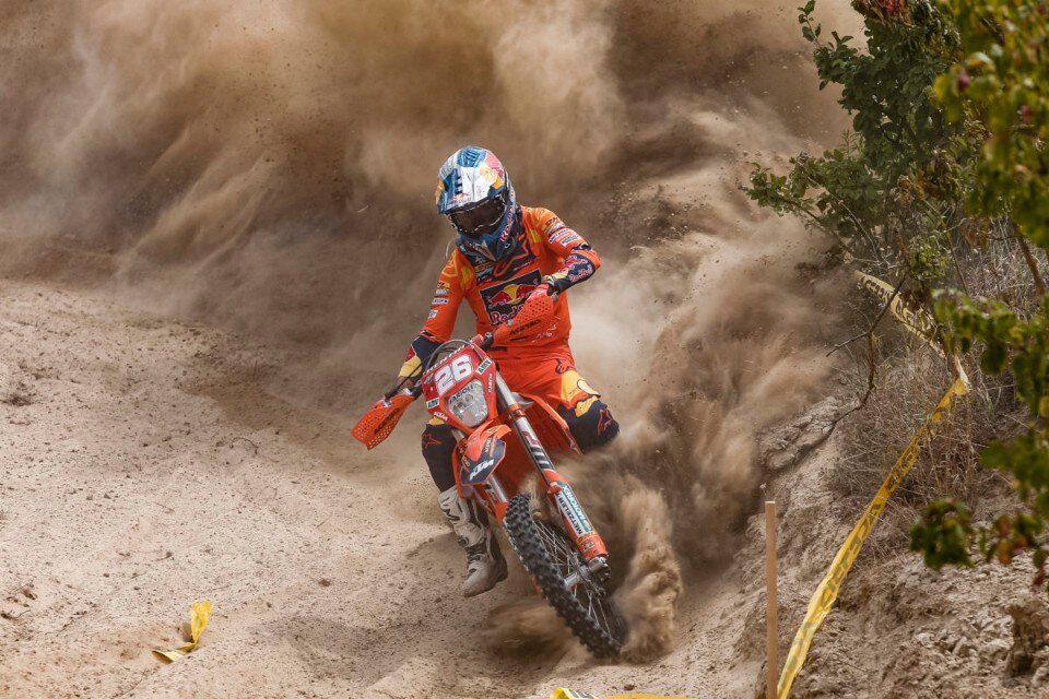 Mondiale EnduroGP: Josep Garcia, vittoria emozionante in Ungheria VIDEO Mondiale EnduroGP: Josep Garcia, vittoria emozionante in Ungheria VIDEO