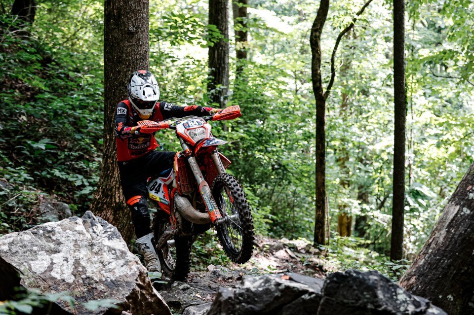 Mondiale Hard Enduro: vittoria memorabile di Trystan Hart al Red Bull TKO