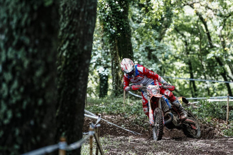 Mondiale Enduro - GP Spagna: Brad Freeman si aggiudica il Day 1
