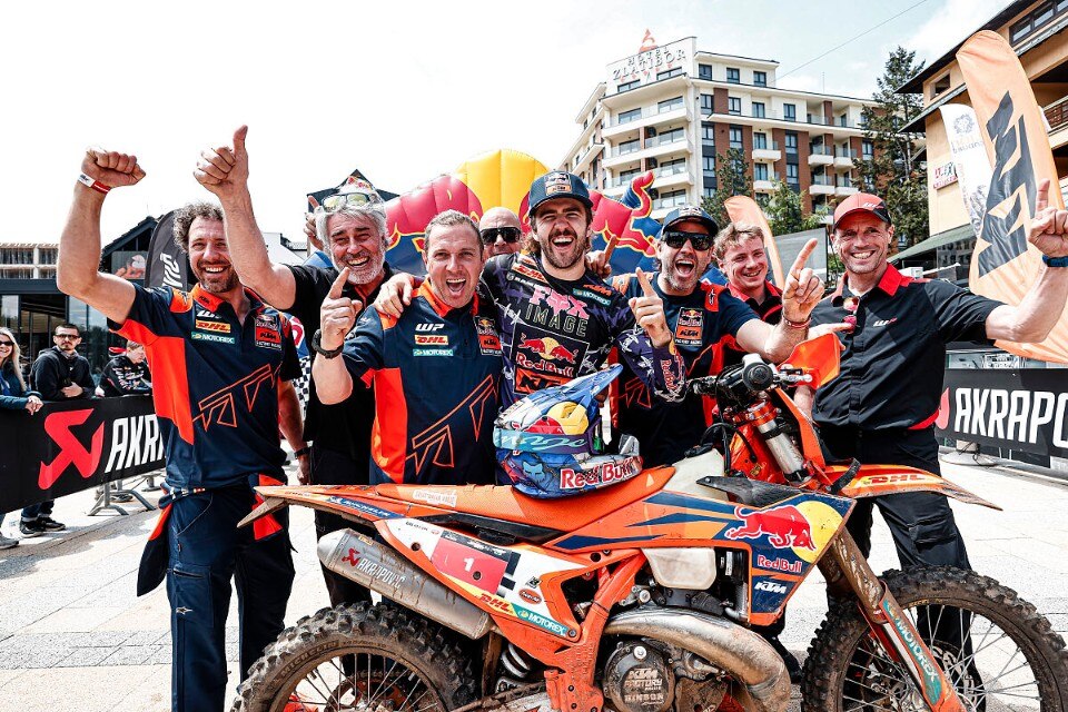Mondiale Hard Enduro: Manuel Lettenbichler vince la prima prova 2023 in Serbia