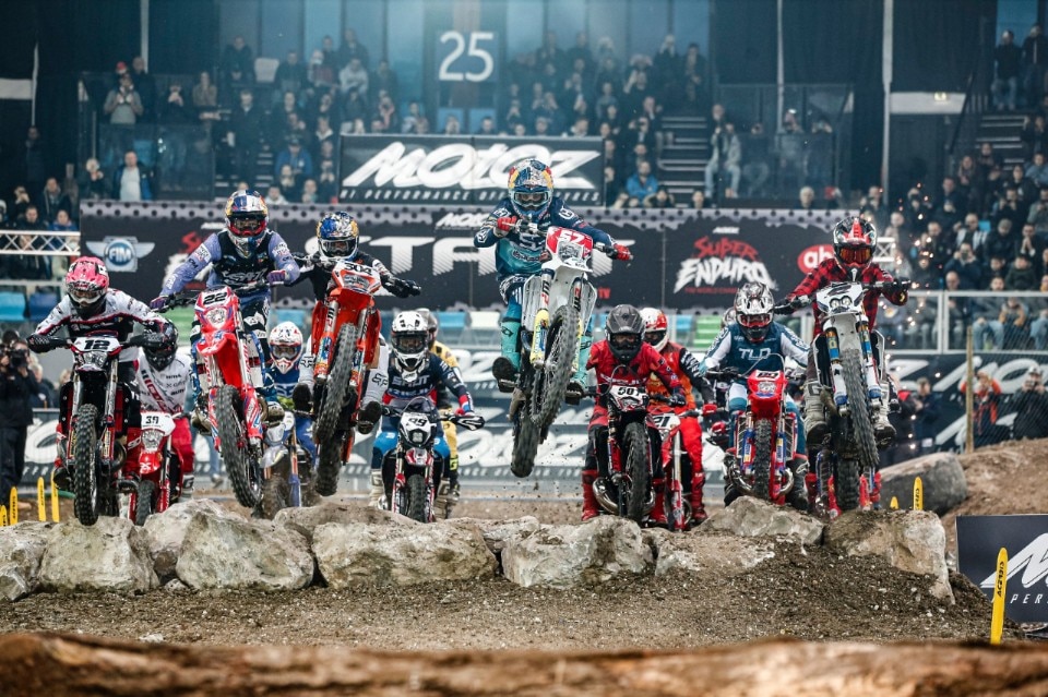 Campionato Mondiale SuperEnduro 2024: Billy Bolt è sempre imbattibile