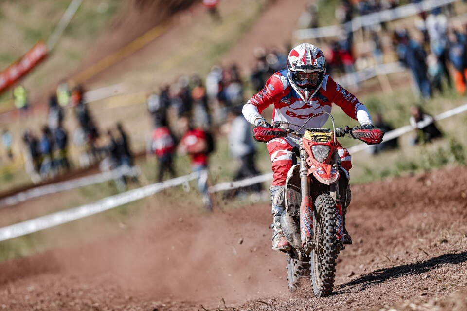 EnduroGP: Brad Freeman in vetta nel secondo giorno in Francia