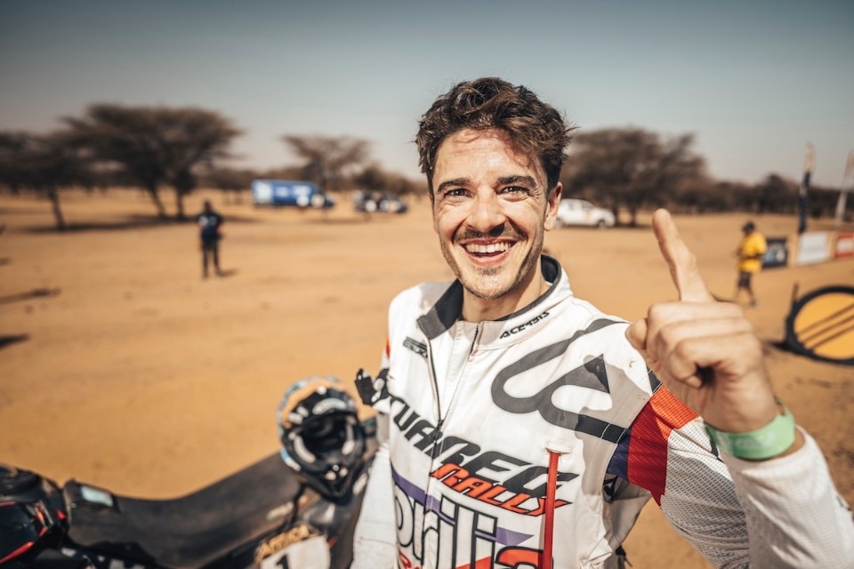 Cerutti vince l'Africa Eco Race 2025 in volata su Botturi