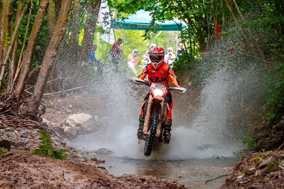 Trofei Enduro KTM, Husqvarna e GASGAS: grande successo per la seconda prova a Carcare