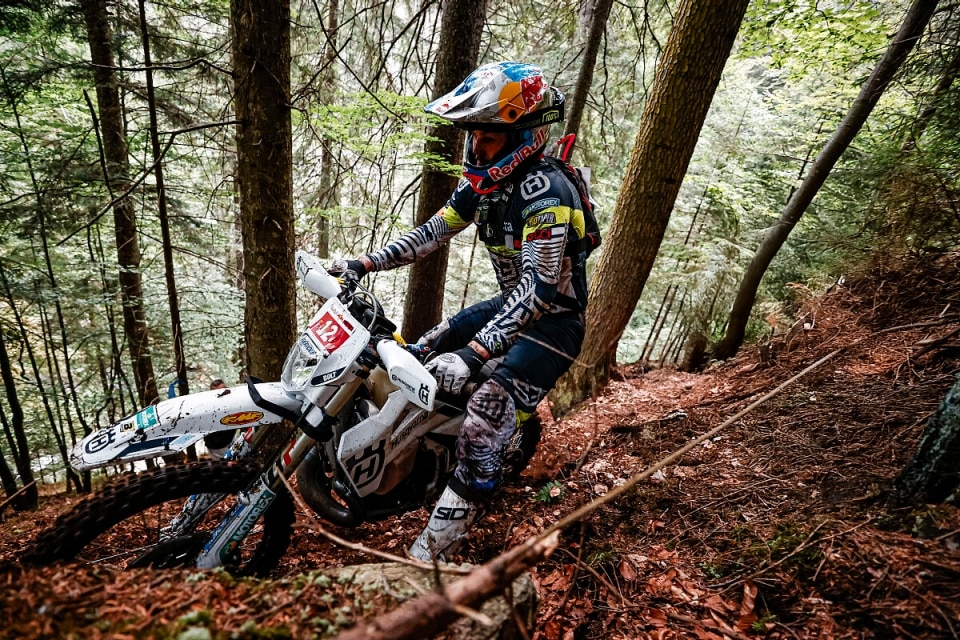 Manuel Lettenbichler vince il Red Bull Romaniacs 2025