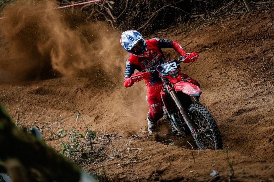 Sfida tra Garcia e Pichon nel secondo giorno dell’EnduroGP del Galles