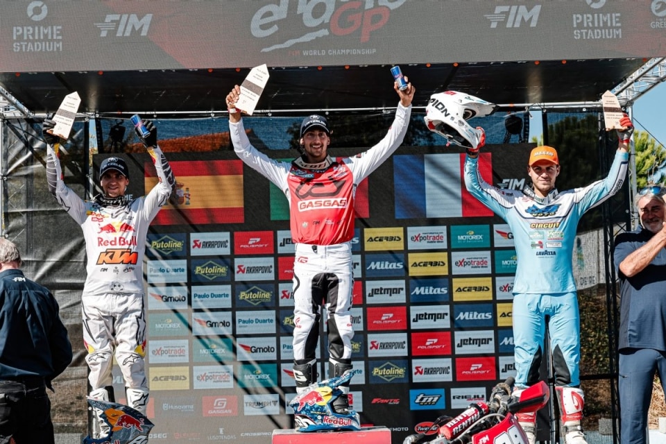 Andrea Verona e Josep Garcia si dividono le vittorie nell'EnduroGP del Portogallo - VIDEO